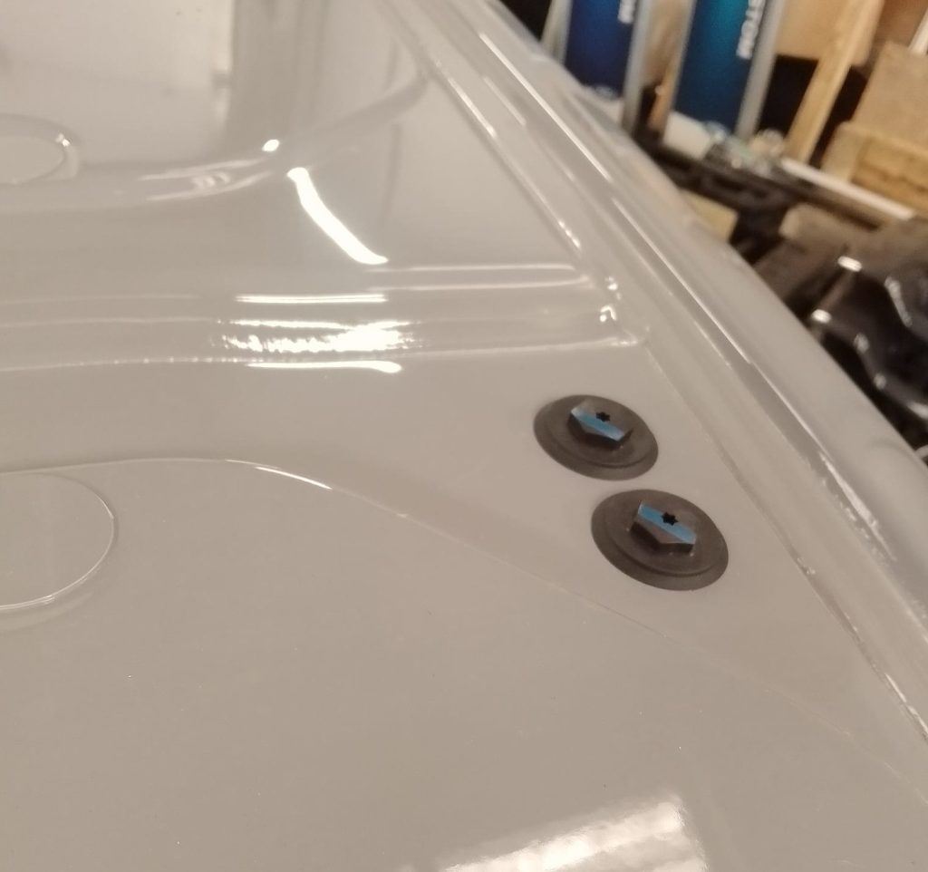Removing bolt covers from Transit Custom roof